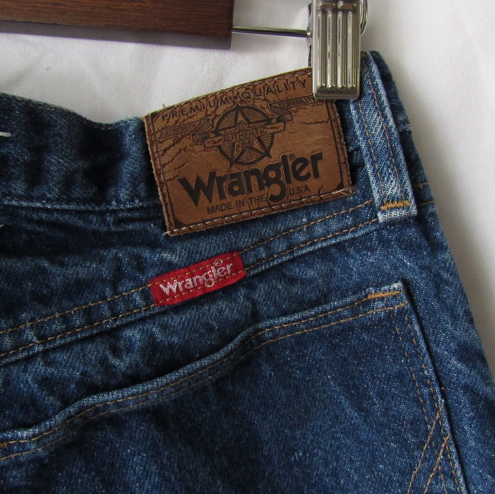 Blue denim Wrangler '80s Vintage straight wideleg cowboy jeans
